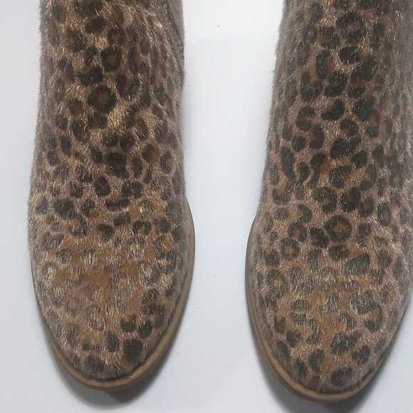 Very G Taupe Devine Leopard Print Bootie Size 8.5M - Picture 3 of 15